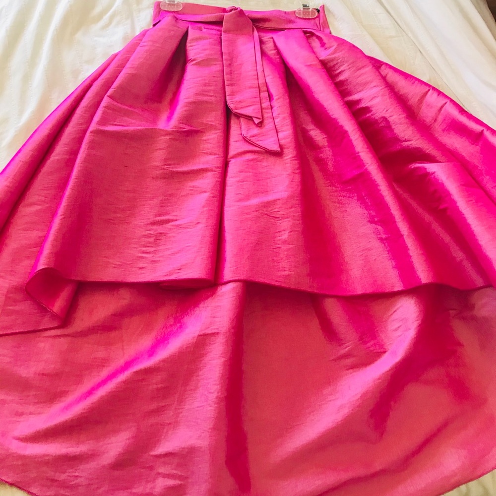 Gorgeous High-low Fuschia skirt